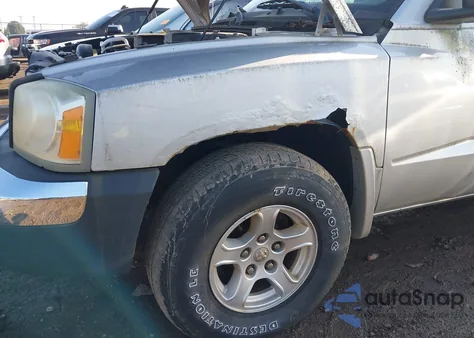 2005 Dodge Dakota Slt из США, поврежденный, VIN 1D7HW48N05S227358